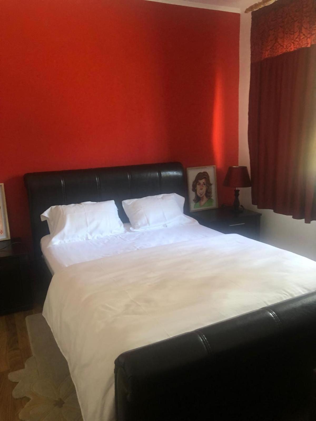 Apartament Cu 3 Camere La Poala Muntilor Fagaras Victoria  Exteriér fotografie
